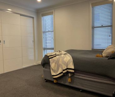 Immaculate Four Bedroom Home With Views & Spa - Photo 3