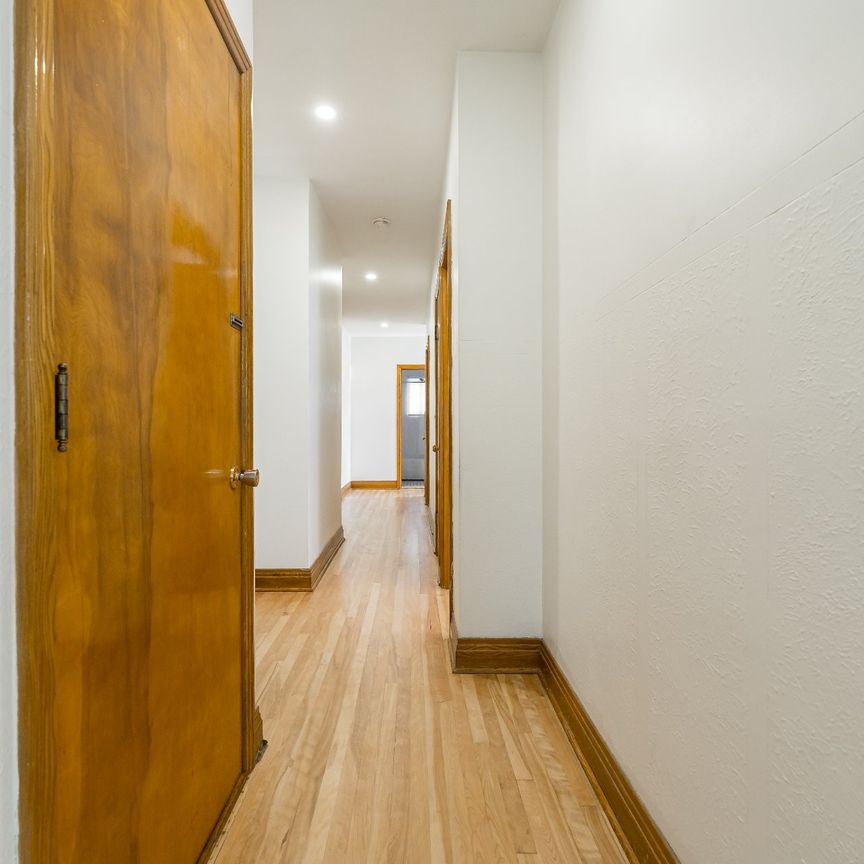 567 Av. Senécal - Photo 1