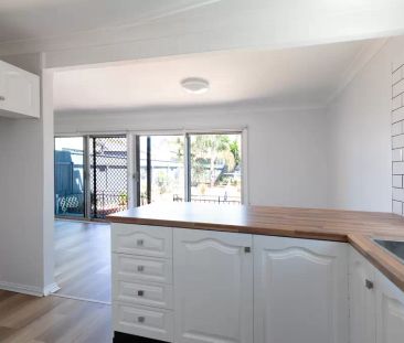 Spacious freestanding 3 bedroom house - Photo 1