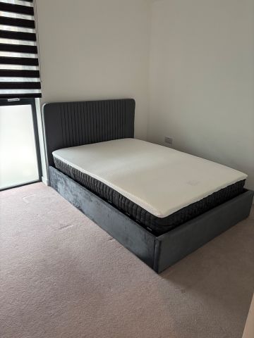 Room in a Shared Flat, Hawthorne Crescent, SE10 - Photo 2