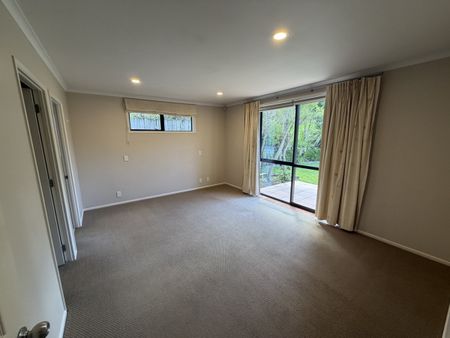 3 Gulf Harbour Drive, Gulf Harbour - Photo 2