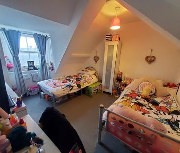 3 bedroom maisonette to rent - Photo 2