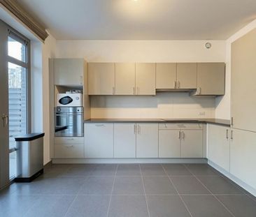 Rez-de-chaussée - à louer - Photo 6