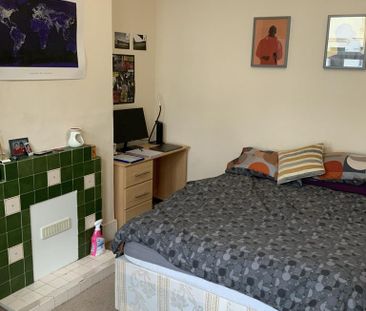 5 bedroom house to rent - Photo 3