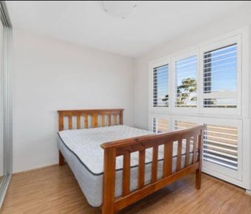 Dulwich Hill - Photo 3