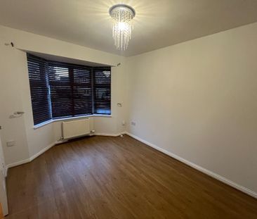 4 bedroom detached house to rent - Photo 6