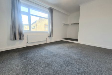 Sutcliffe Street - Photo 3