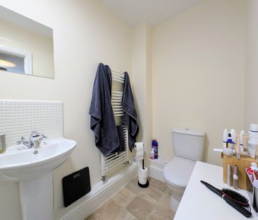 2 bedroom apartment to rent - Photo 3