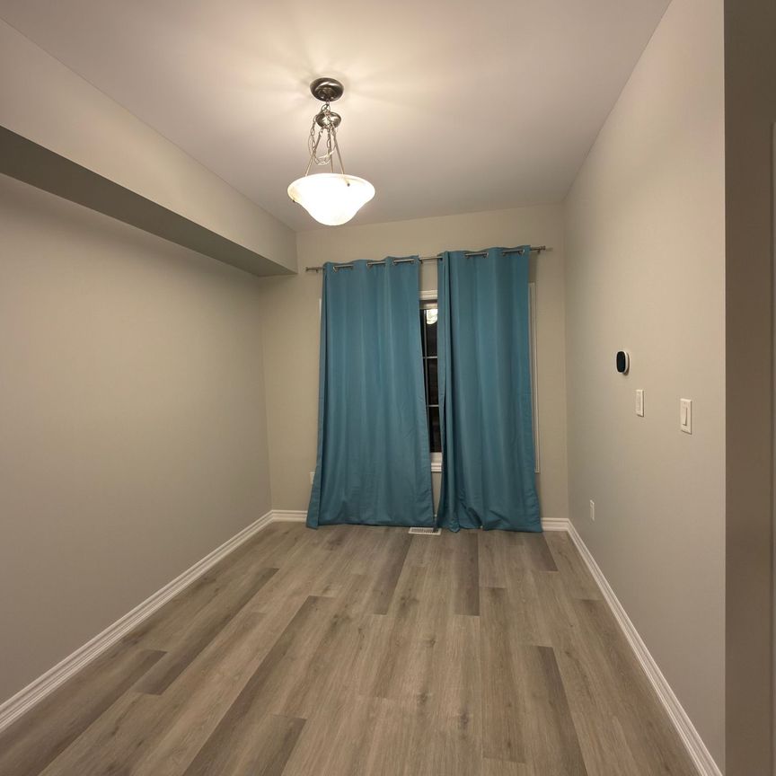 For Lease - 124 Compass Trail Unit# 27, Cambridge, Ontario - Photo 1