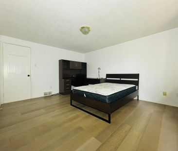 For Lease - 327 Cornridge Place, Waterloo, Ontario - Photo 5