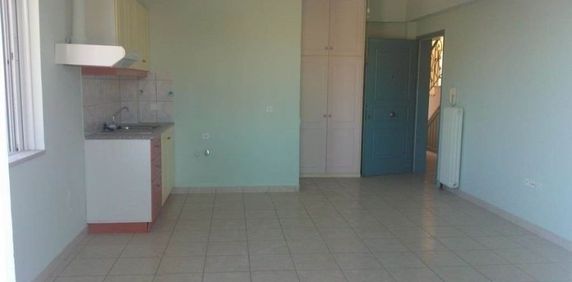 Studio/Γκαρσονιέρα για ενοικίαση Άγιος Παντελεήμονας (Πάτρα) - Photo 2