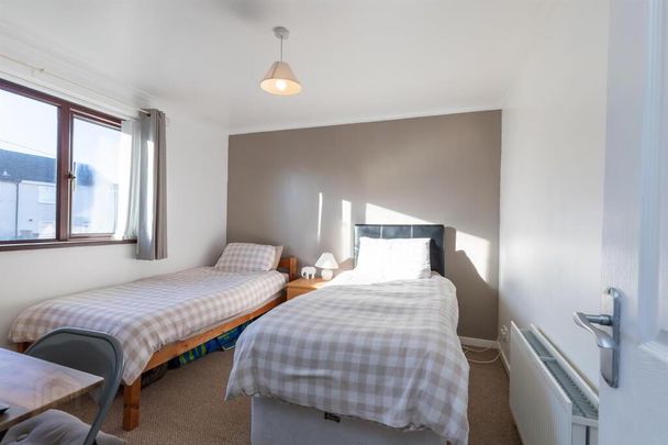 6 Fairview Road, Newtownabbey, BT36 6QP - Photo 1