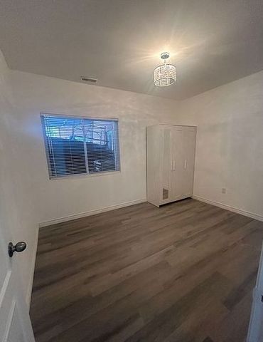 For Lease - 18 Loggers Trail Unit# Lower, Whitchurch-Stouffville, Ontario - Photo 3