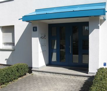 3-Zimmer-Wohnung in Regensburg *neue Vinylböden* - Foto 1