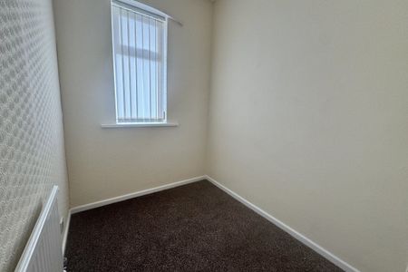 Thorncroft Road - Photo 2