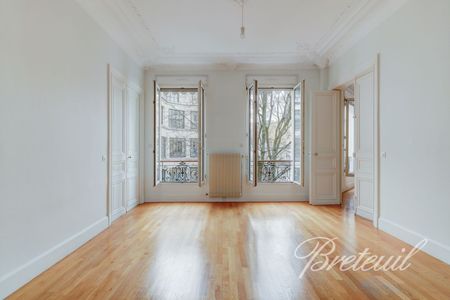 Tout savoir sur cet appartement dans le quartier Saint Philippe du Roule, à Paris 8ème - Photo 5