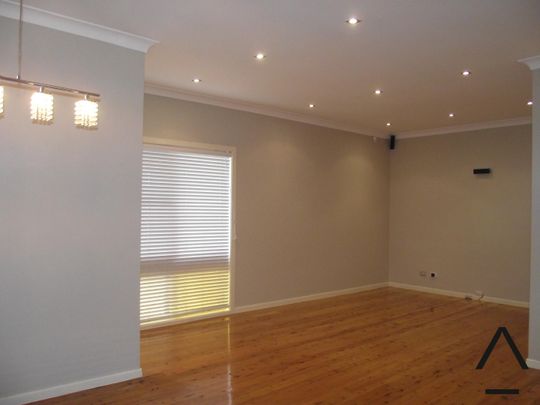 4/19 Albert Street, Bexley NSW 2207 - Villa For Rent | Domain - Photo 1