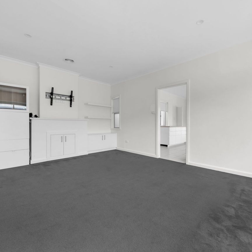 156 Stokes Street, Port Melbourne. - Photo 1