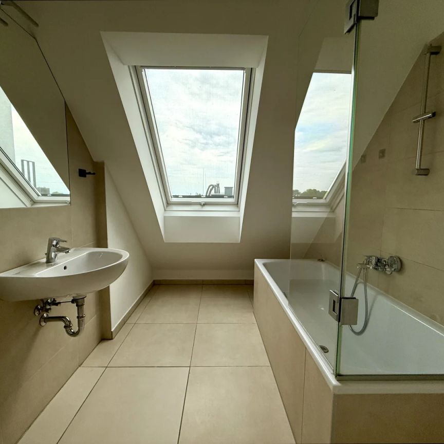 Charmante 2-Zimmer Wohnung inkl. Einbauküche und Terrasse! - Photo 1