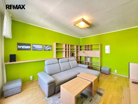 Světlý a prostorný byt 4+1 k pronájmu ve Vsetíně – Sychrov, ul. Bratří Hlaviců - Photo 5