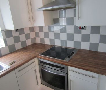 Dickinson Court, Wakefield - Photo 6