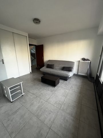 Location Appartement 1 pièce 34m² BASTIA 20600 - Photo 2
