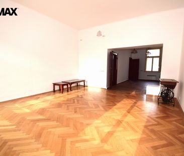 Pronájem bytu 1+kk a garsoniéry 66 m², Chelčického, Písek - Photo 2