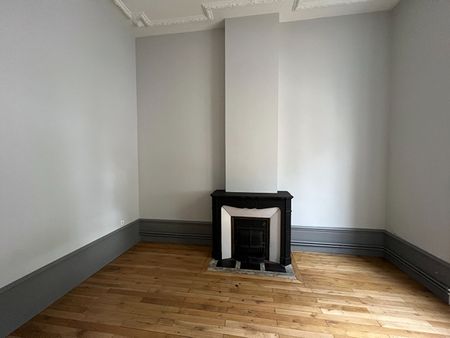 Location Appartement 5 pièces 95m² - Photo 3