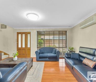 Low-Maintenance, High Convenience, Walk to Metella Road Public School! - Photo 5