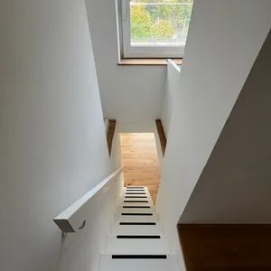 GEMÜTLICHE DACHWOHNUNG + LIFT - Photo 3