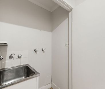 12/20 Oliver Street, Lyneham ACT 2602 - Apartment For Rent | Domain - Photo 1