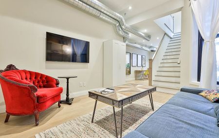 For Lease - 994 Dundas Street Unit# 1, Toronto, Ontario - Photo 3