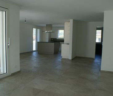 Attraktive 5.5-Zi-Wohnung im ruhigen Wohnquartier - Photo 1