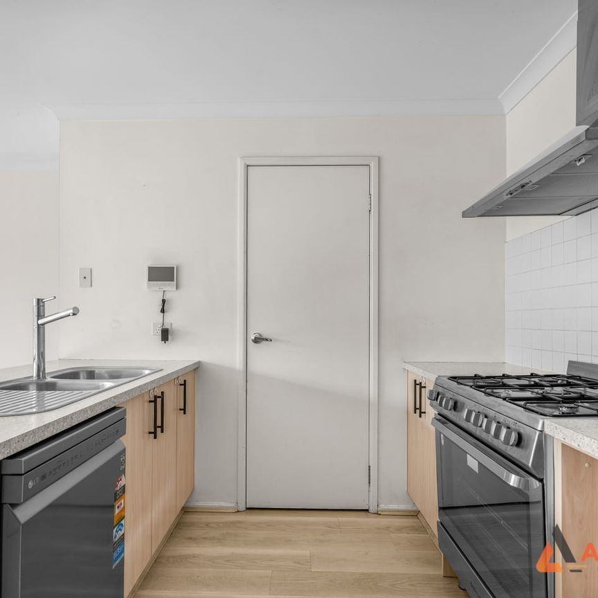 4 Wyatt Way, Wallan, Vic 3756 - Photo 1