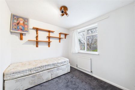 4 bedroom detached house to rent - Photo 4