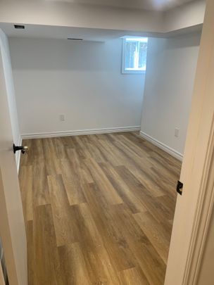 For Lease - 324 Lawrence Avenue, Toronto, Ontario - Photo 1