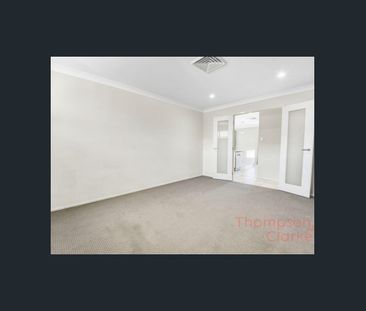 Spacious Family Home - Photo 3