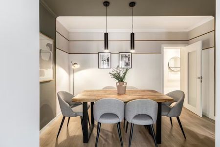 Calle de Manuel Cortina, Madrid, Community of Madrid 28010 - Photo 2