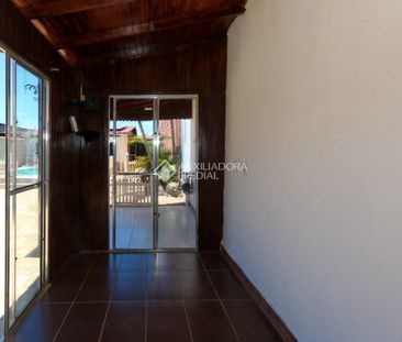 Casa com 4 quartos e 180m² para alugar em Mathias Velho, Canoas. - Photo 2
