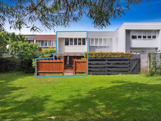 Onehunga great location,2 Bedroom - Photo 1