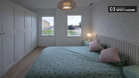 2-bedroom apartment for rent, El Cabañal - Photo 4