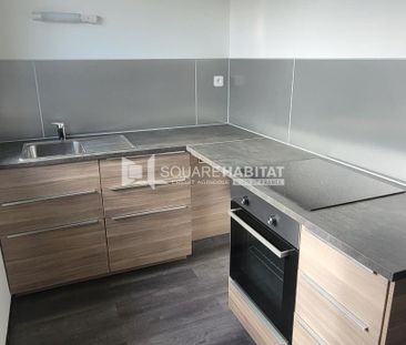 Location Appartement 2 pièces 47m² HAZEBROUCK 59190 - Photo 2