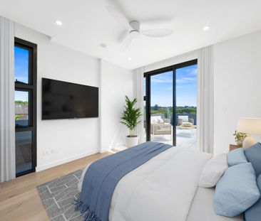 Luxury Penthouse Living in Rose Bay - Photo 3