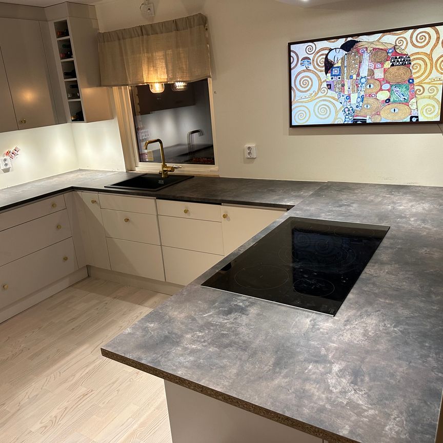 Bragevägen, Upplands Väsby - Foto 1