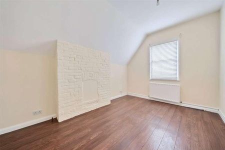 Manor Road, Wallington, SM6 - Photo 2