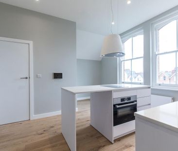 Flat to rent - Photo 2