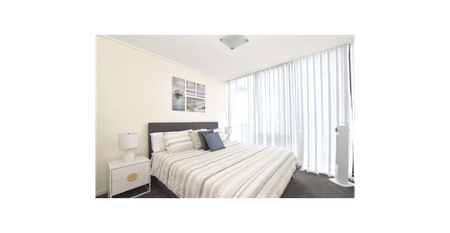 FURNISHED - Stylish two bedroom apartment with plenty of space and natural light! Apartment - Photo 4