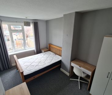 Leek Road, Stoke-on-Trent - Photo 3