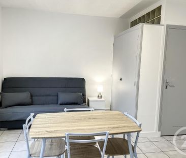 Location Appartement 1 pièce 22m² TROYES 10000 - Photo 2