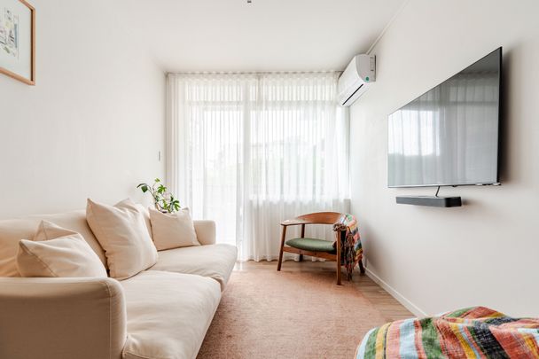 Charming unit in New Farm - Photo 1